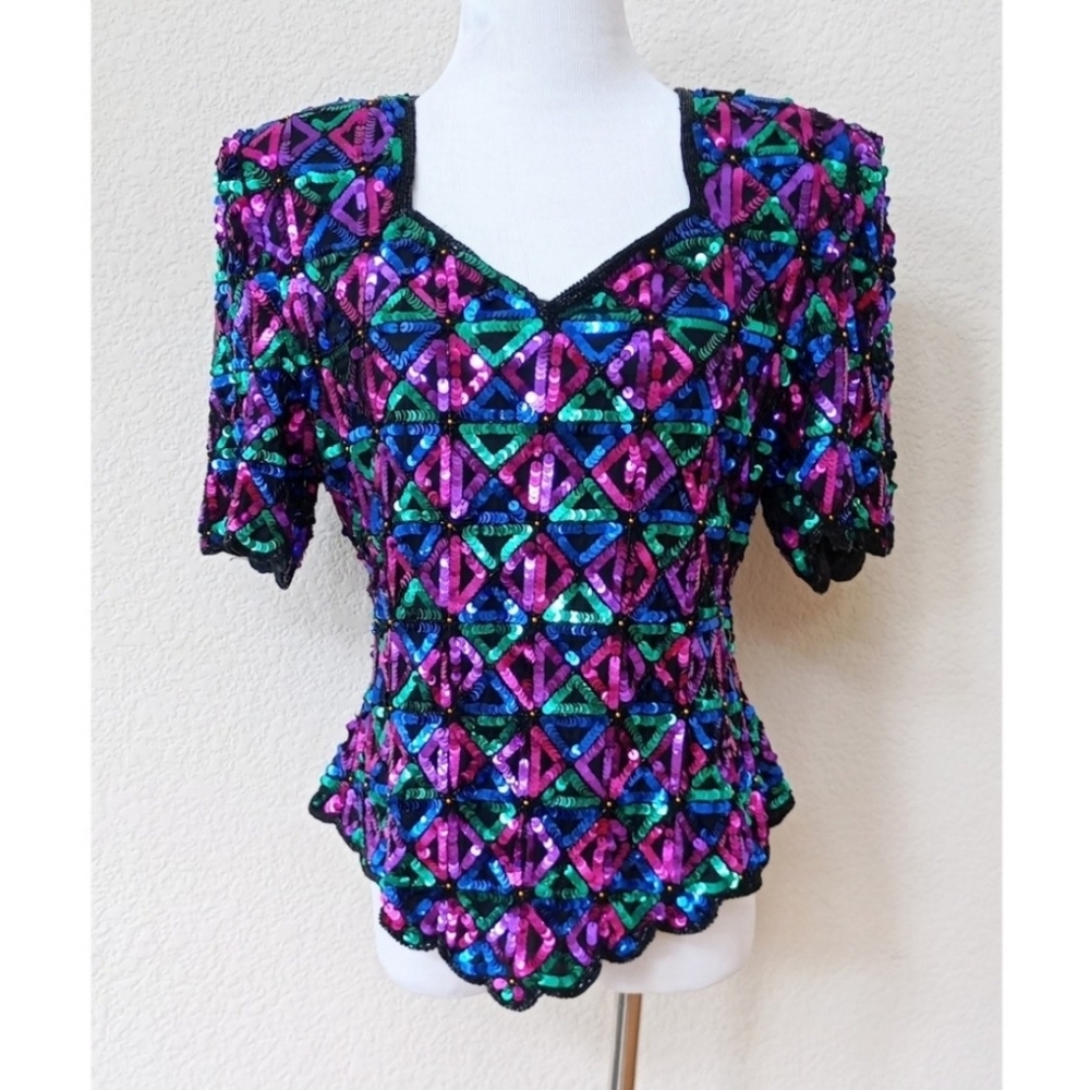 Lawrence Kazar vintage silk sequin top with a scalloped hem - Picture 1 of 9